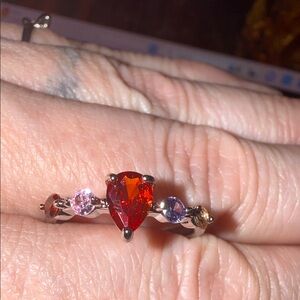 Elegant Red and Pink Gemstone Ring